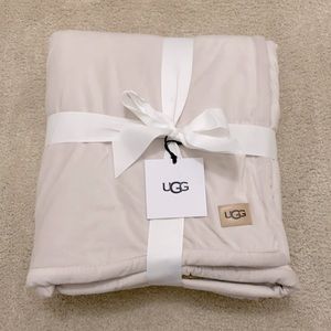 UGG / BLISS SHERPA THROW